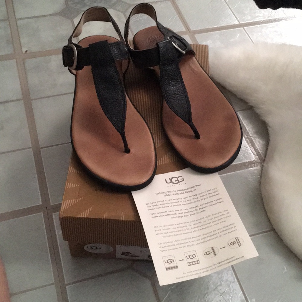 Black sandal